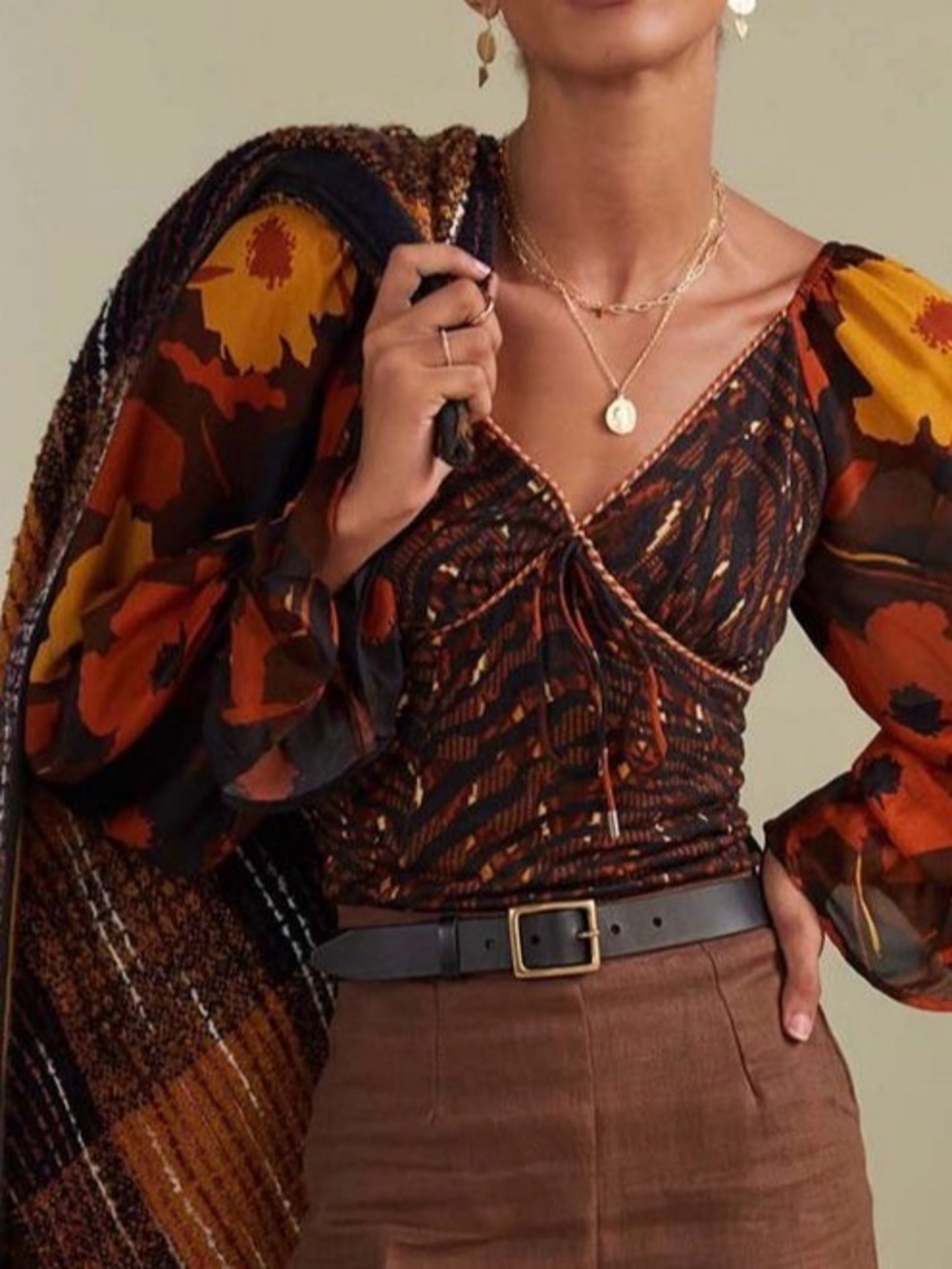 CONDITIONS APPLY ANTHROPOLOGIE BROWN YELLOW LONG PUFF SLEEVE V-NECK BLOUSE LARGE